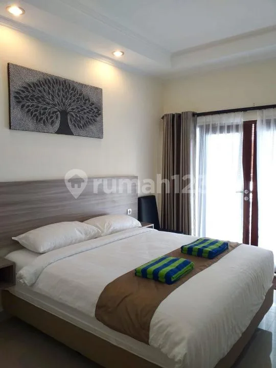 Full Furnished Guesthouse Dicanggu Brawa Dekat Pantai Kmlo87 - Image 3 of 4