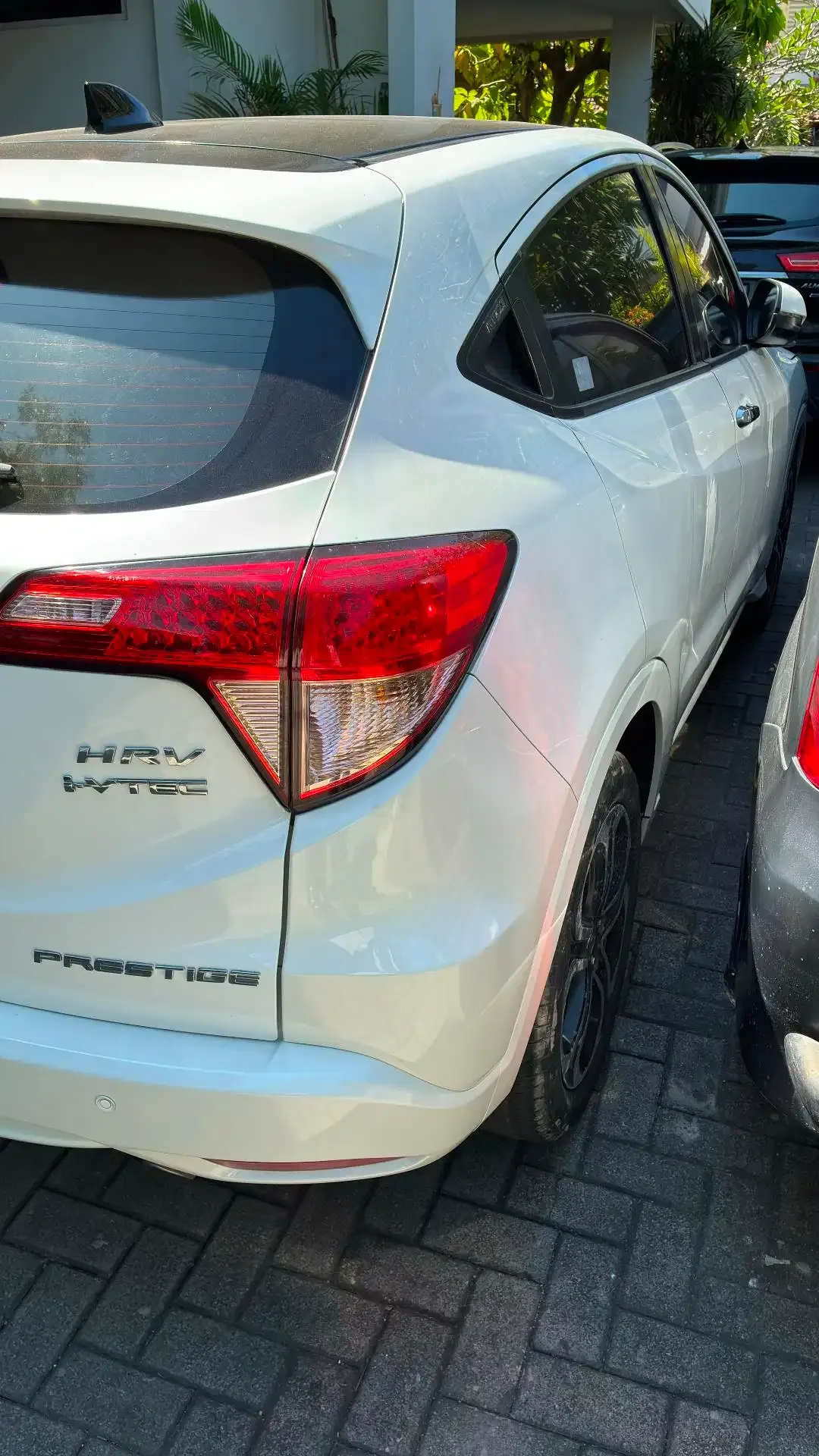 HONDA HRV PRESTIGE 1.8 PUTIH - Image 4 of 8