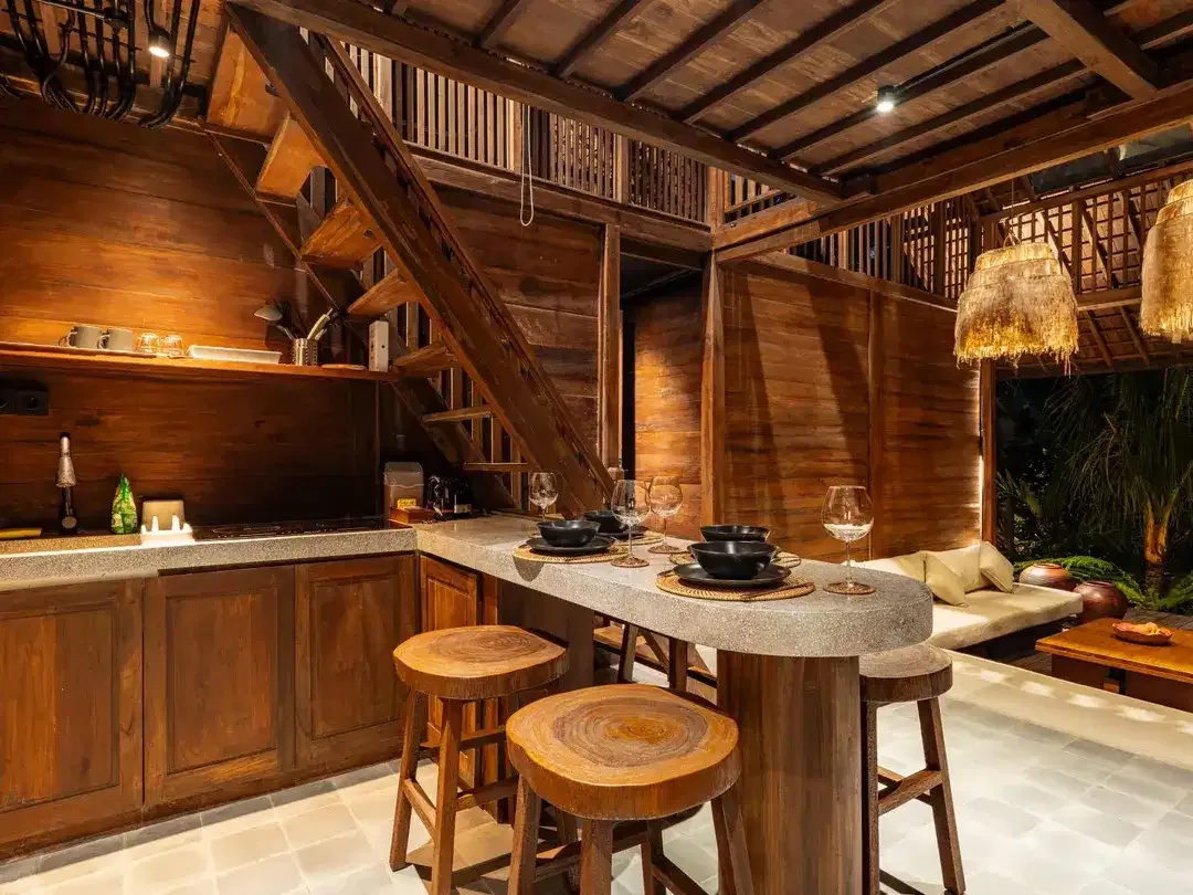 Elegant Leasehold Villa with River & Jungle Views in Ubud - Image 4 of 10