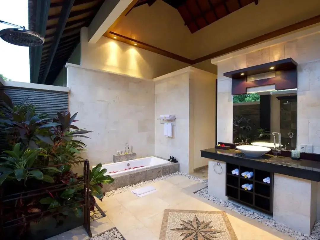 Villa Langka Lokasi Premium Los Pantai Batu Belig Seminyak - Image 9 of 10
