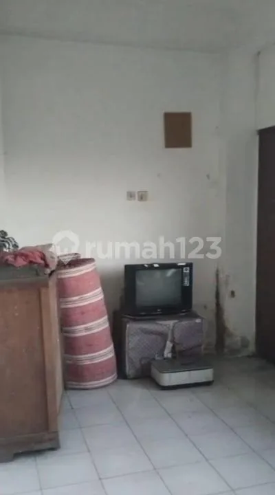 Dijual Ruko 3,5 Lantai di Jl. Gajah Mada Tabanan, Rp2,5 Miliar - Image 3 of 4
