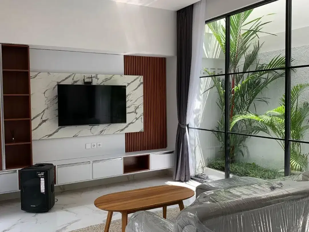 Fully Furnished 3-Br Villa For Rent In Strategic Padonan, Canggu - Image 9 of 10