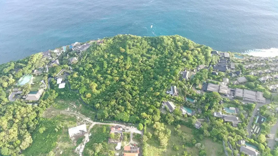 DIJUAL TANAH EKSKLUSIF SEBELAH BULGARI RESORT PECATU - Image 8 of 10