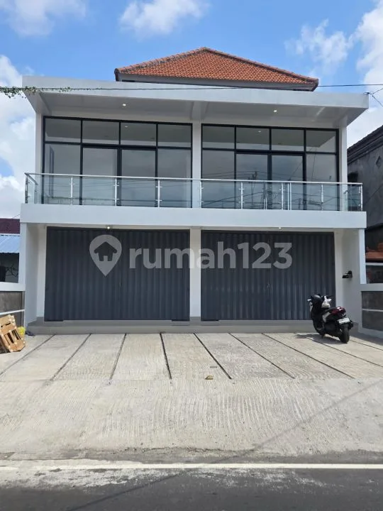 Ruko 2 Lantai Siap Huni Di Jl Veteran Denpasar Gp - Image 2 of 4