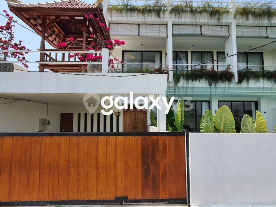 Villa Yudhistira Dekat Wedja Restaurant dan Tonyraka Art Gallery - Image 1 of 3