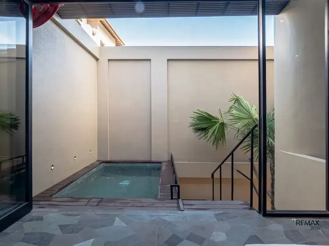 Villa Modern Unik Full Furnished Dijual, di Pererenan, Badung Area - Image 1 of 6