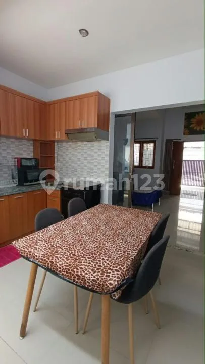 Rumah Nyaman Semi Furnished 2 Kamar Tidur di Kutat Anyar Sanur - Image 3 of 4