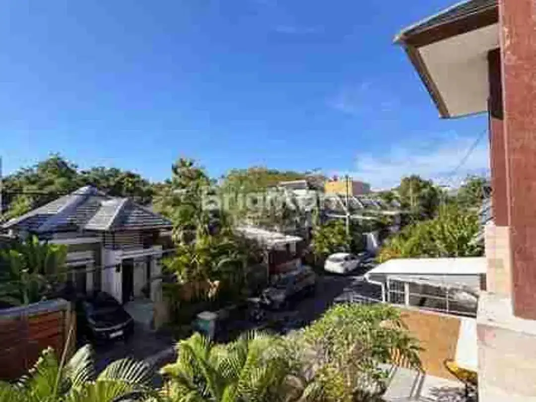 3-Bedroom House for Sale in Royal Garden Nusa Dua Blok J, One Gate System, SHM - Image 2 of 6