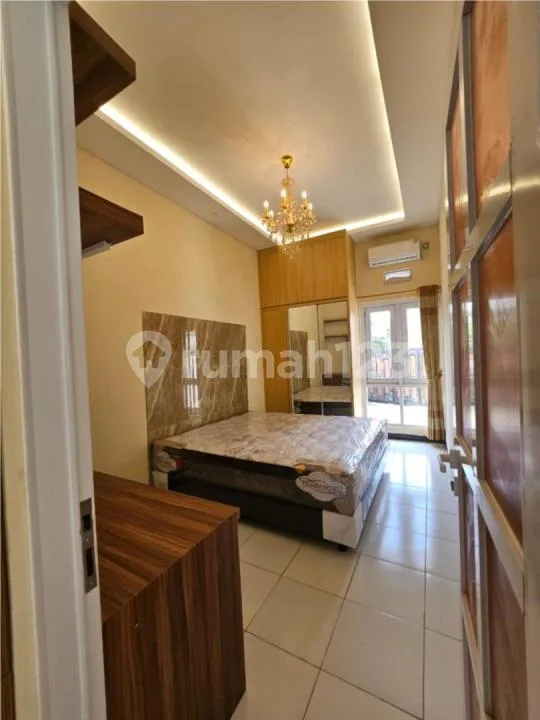 Luxury Villa With Pool And Full Decorative Lights - Image 2 of 4