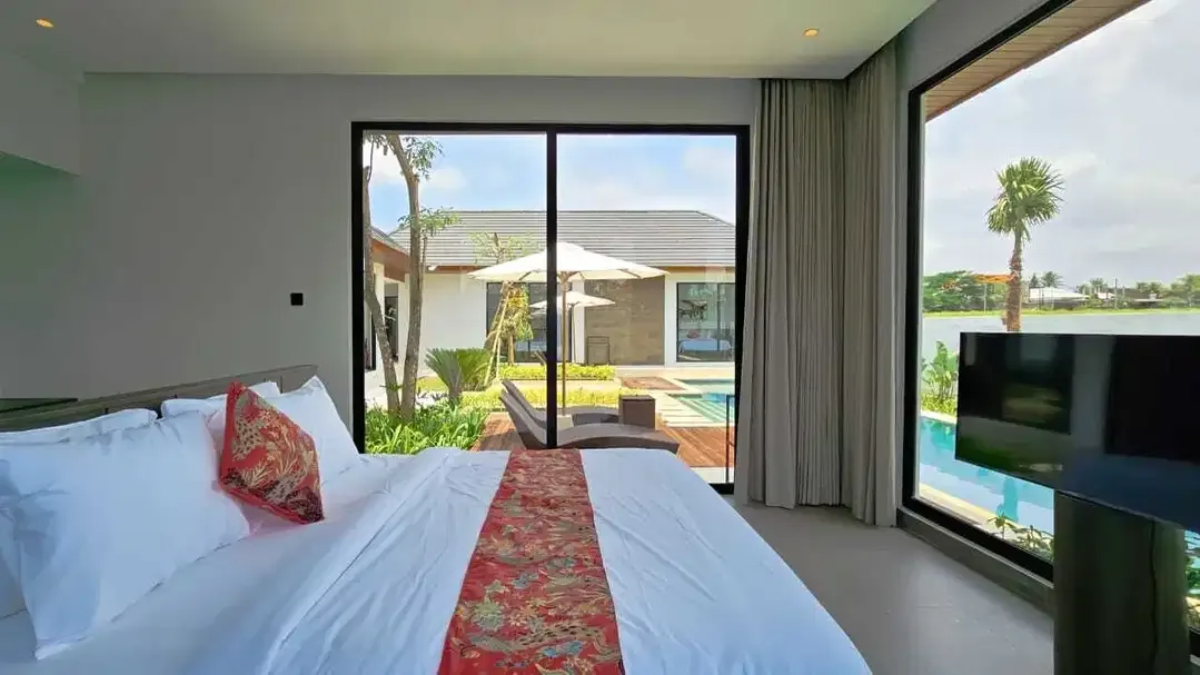 Villa Mewah Modern 3 Kamar Tidur dengan Harga Spesial di Mas Ubud - Image 3 of 10