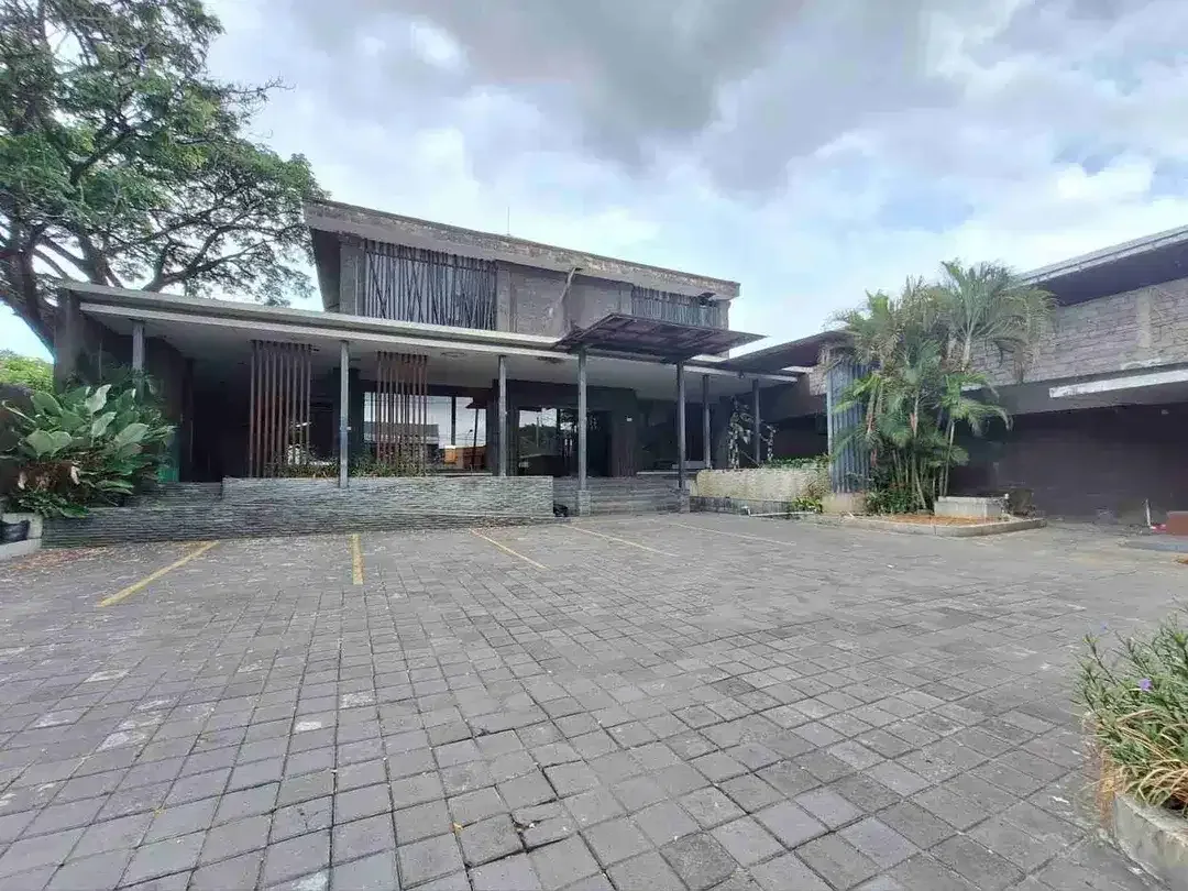 Gedung Ex Sekolah Teuku Umar Barat Kerobokan Bali - Image 2 of 10