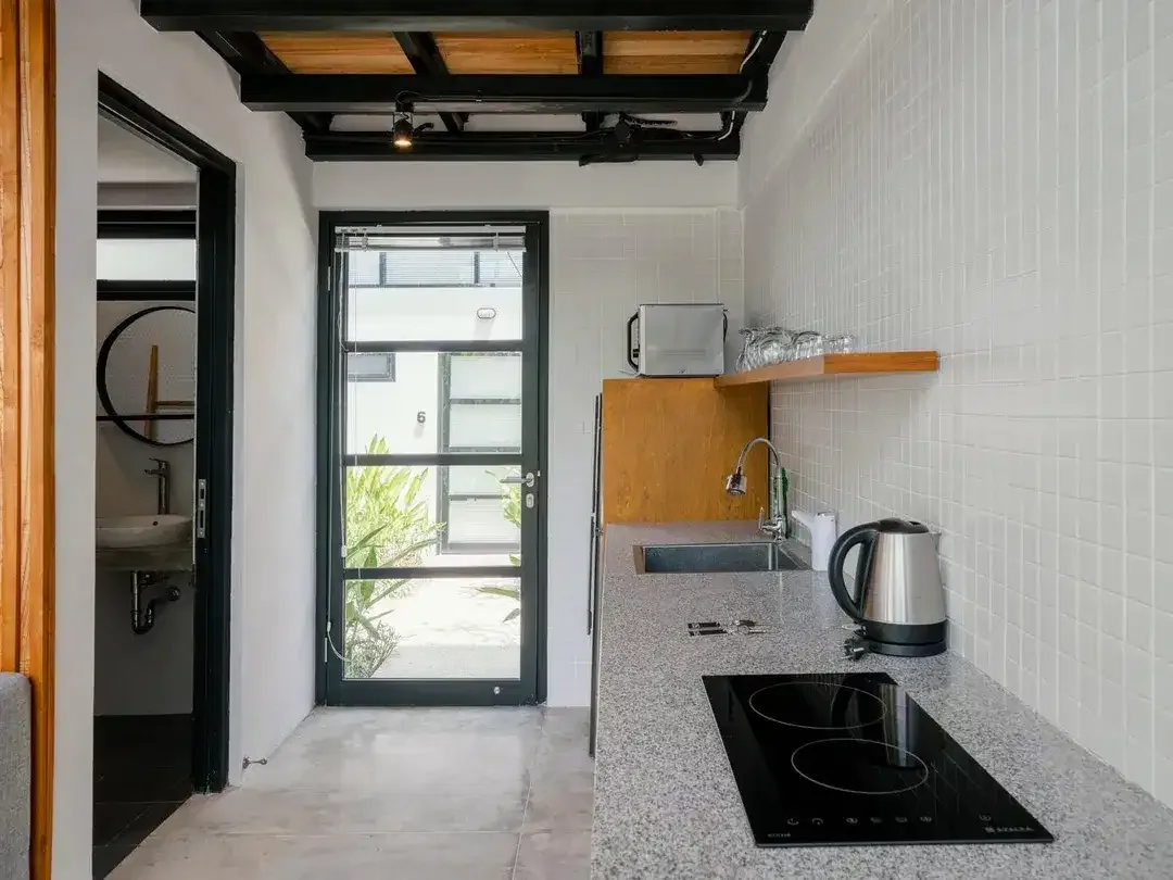 Leasehold - Modern Minimalist Mezzanine Villa with Stunning Pool Area, in Babakan, Canggu, Bali - Image 4 of 10
