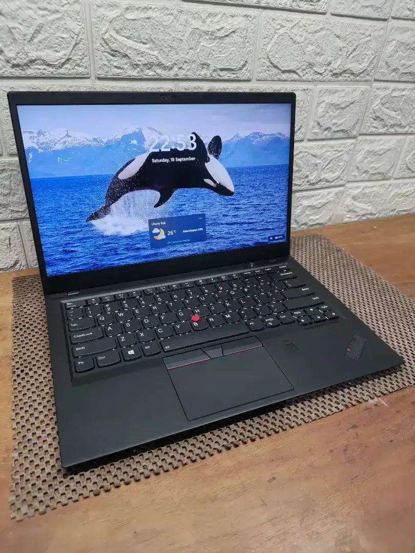 Lenovo Thinkpad X1 Carbon intel Core i7 Gen-8 (16/512gb) Mulus SLIM - Image 1 of 4