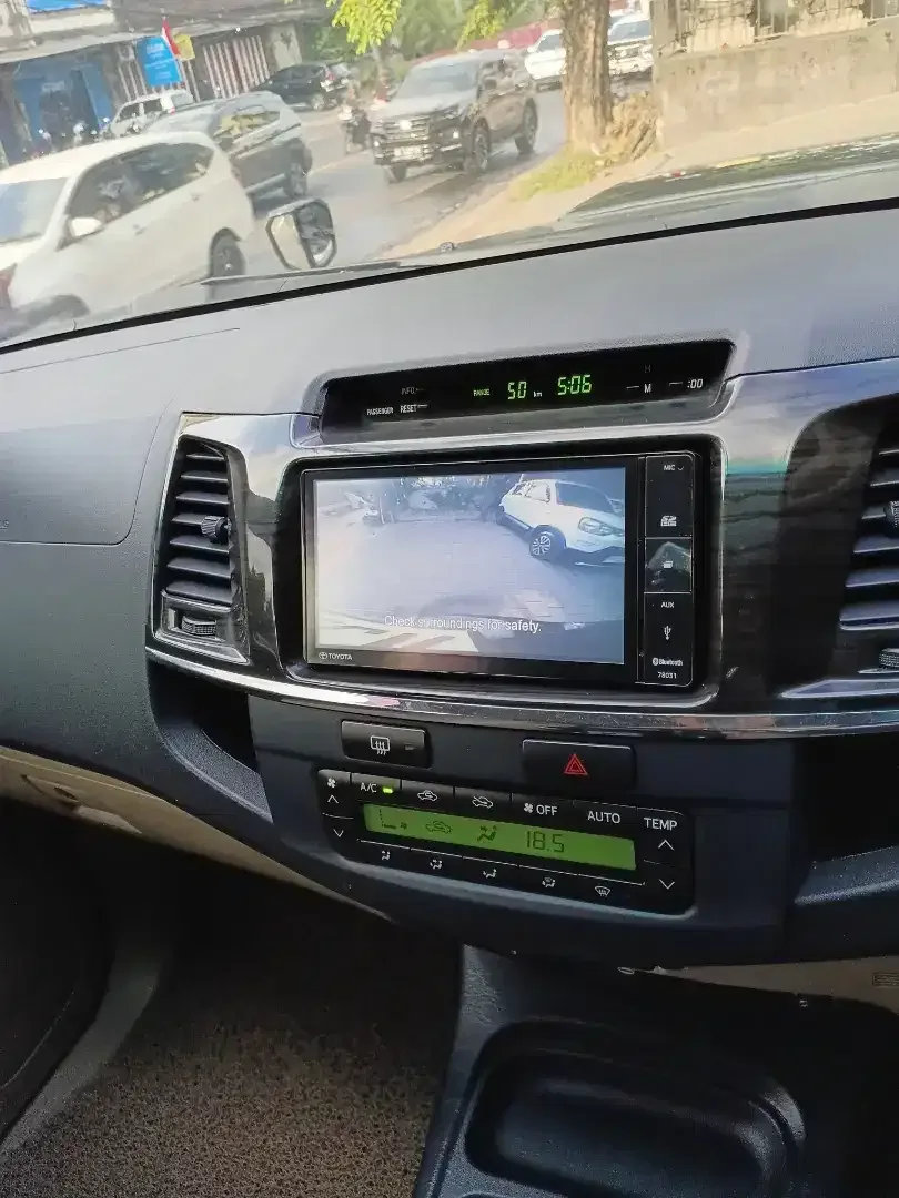 FORTUNER TRD VNT TURBO AT DISEL SUPER ISTIMEWA - Image 5 of 10