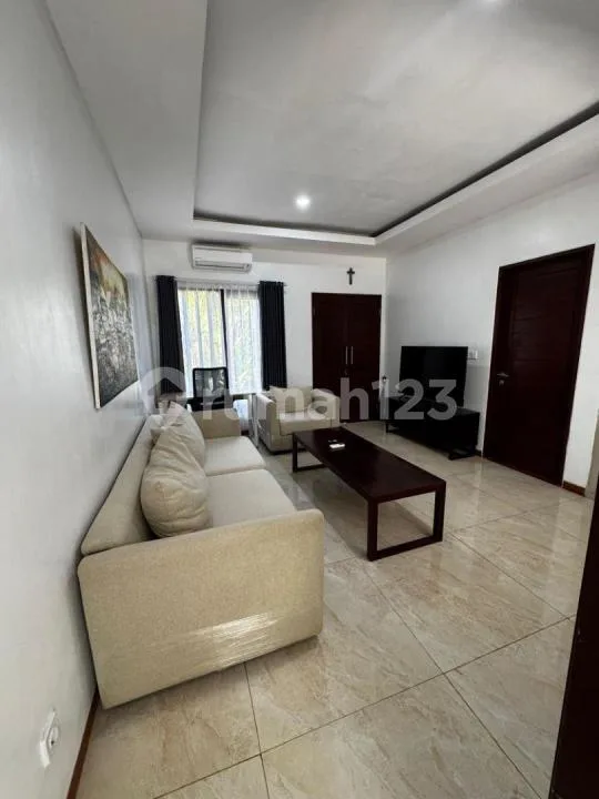 Rumah Cantik di One Gate System Dekat Pantai - Image 3 of 4