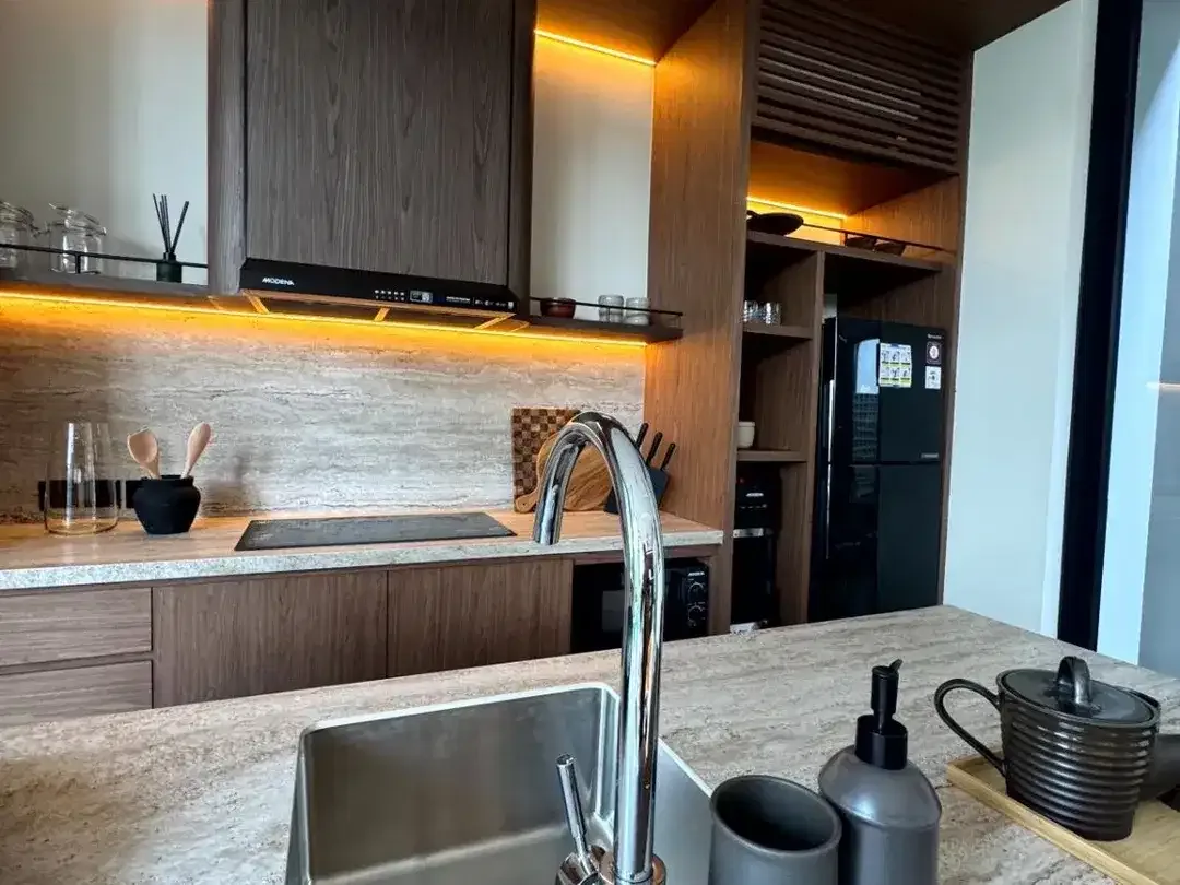 LUXURY VILLA MEWAH CLUSTER ONE GATE DENGAN VIEW ALAM DI JIMBARAN - Image 3 of 10