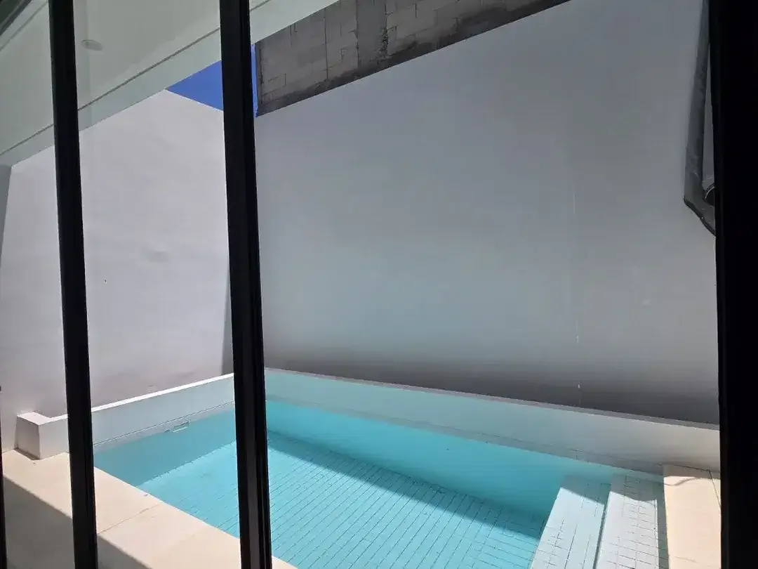DI JUAL VILLA AREA NUSA DUA BALI DEKAT PINTU TOL - Image 9 of 10