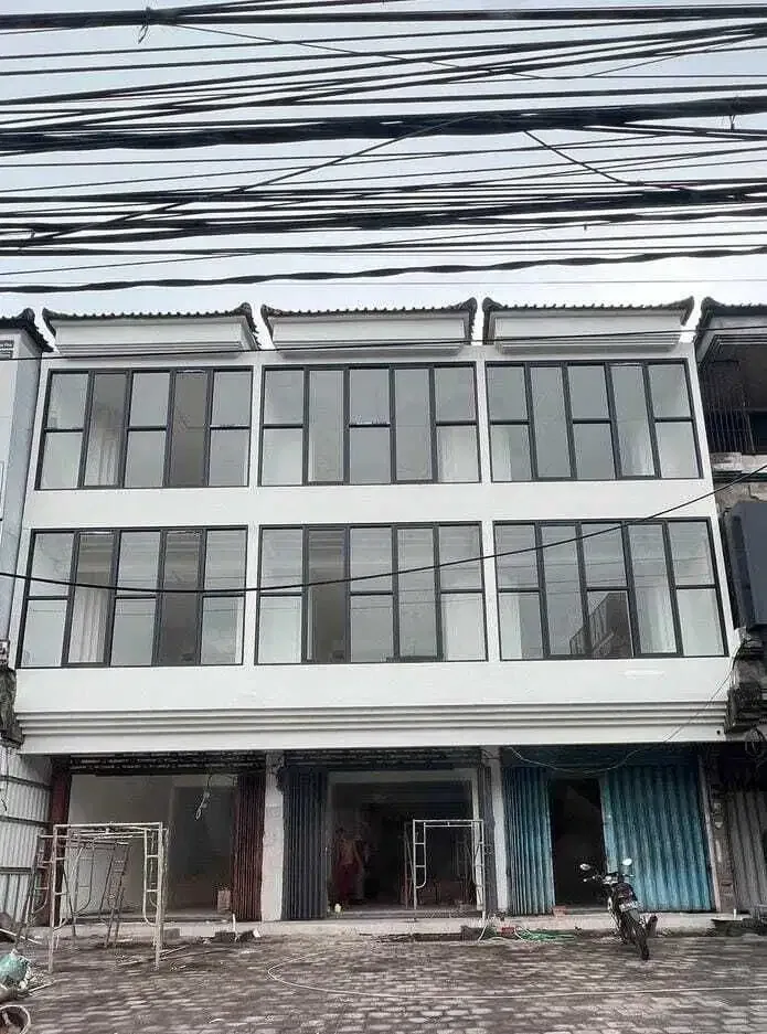 FOR RENT RUKO 3LT DI PINGIR JALAN UTAMA GATSU TENGAH BALI - Image 5 of 9