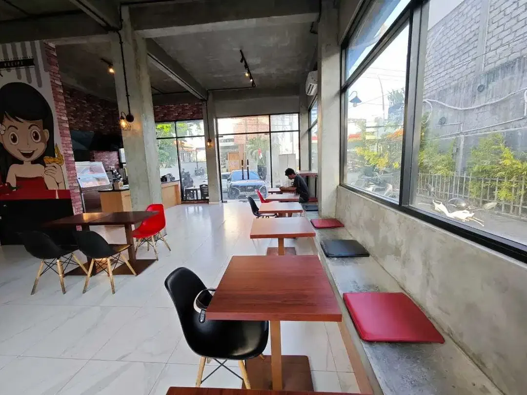 Ruko PREMIUM  sebelah Kantor Imigrasi Jl Taman Jimbaran - Image 9 of 10
