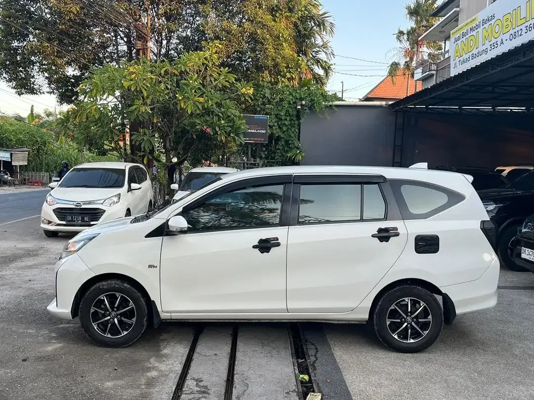Toyota Calya 2022 Manual Bensin DP 15 JT - Image 4 of 10