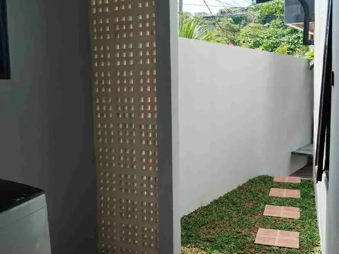 Luxurious Villa With One Gate System at Taman Griya Jimbaran Bali - Image 9 of 10