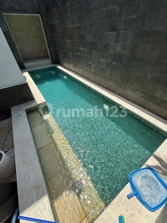 Villa 3 Bedroom Jimbaran - Private Complex, One Gate System - Image 2 of 4