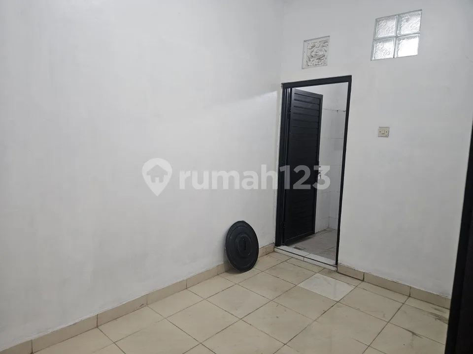 Ruko Strategis Dekat Pusat Kota Tabanan - Image 3 of 4