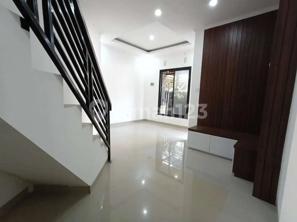 Rumah Cluster 3 Kamar Semi Furnished Siap Huni di Dalung - Image 3 of 4