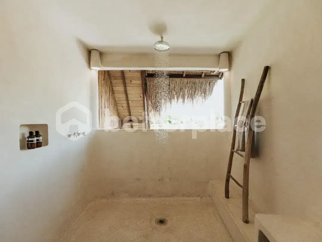 Freehold 4 Bedroom Seseh Villa Just 2 Minutes from the Beach – A Refined Investment Opportunity - Image 10 of 10
