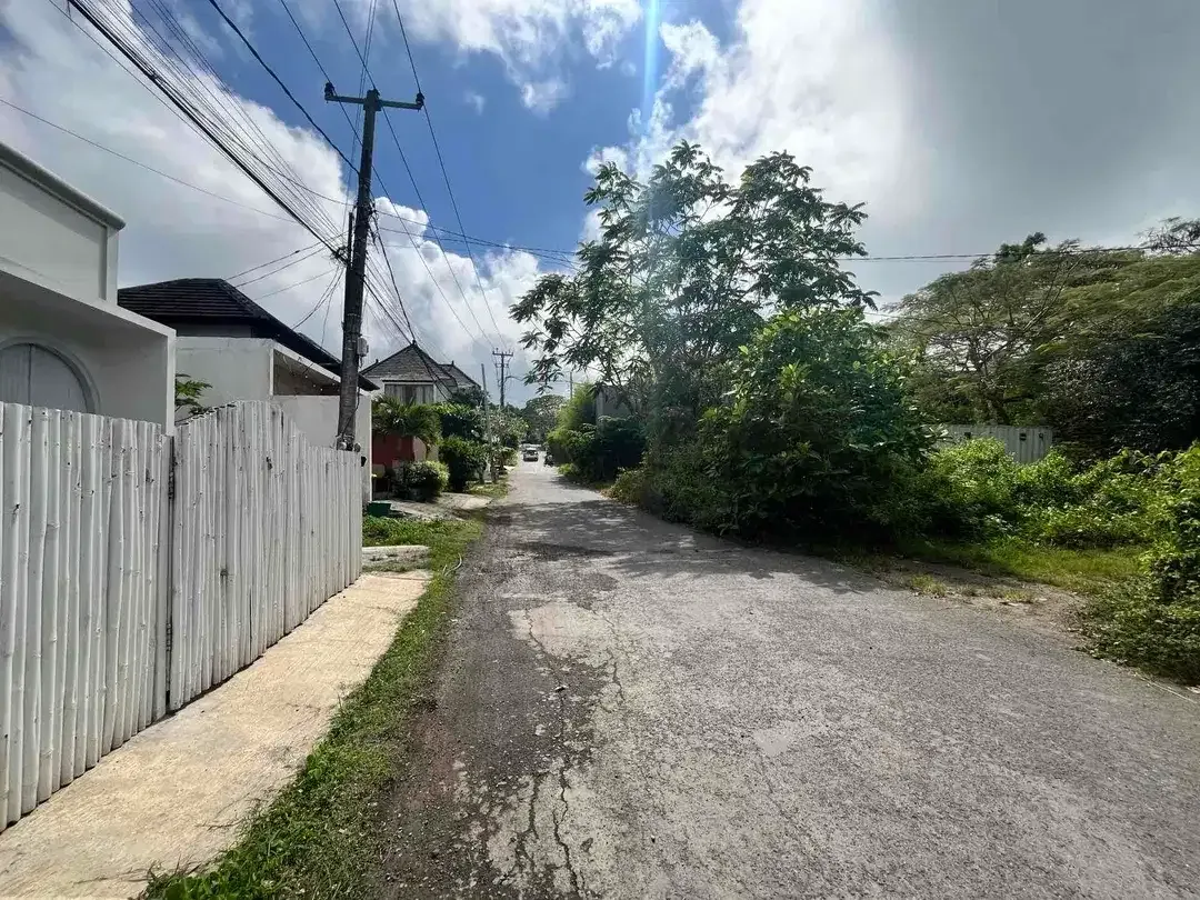Tanah Premium area komplek Villa Airis Uluwatu - Image 1 of 10