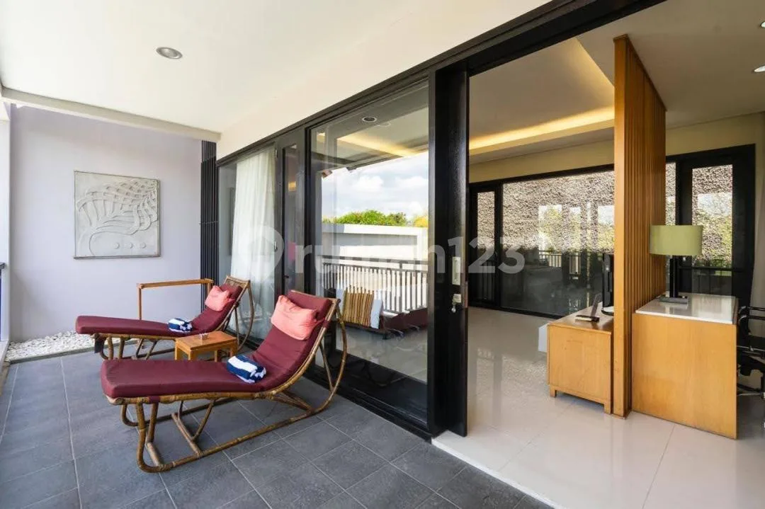 Villa Mewah 2Lt Furnished Pool Strategis Kawasan Elit Diseminyak - Image 4 of 4