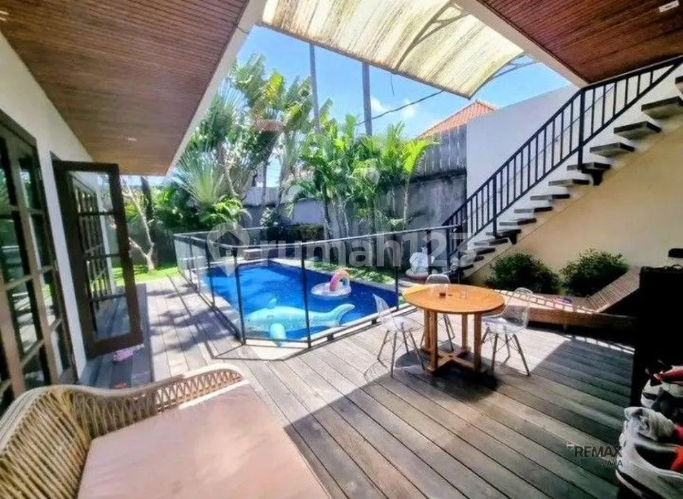 Villa Mewah Strategis 4 Kamar Tidur Disewakan di Denpasar Barat - Image 3 of 4