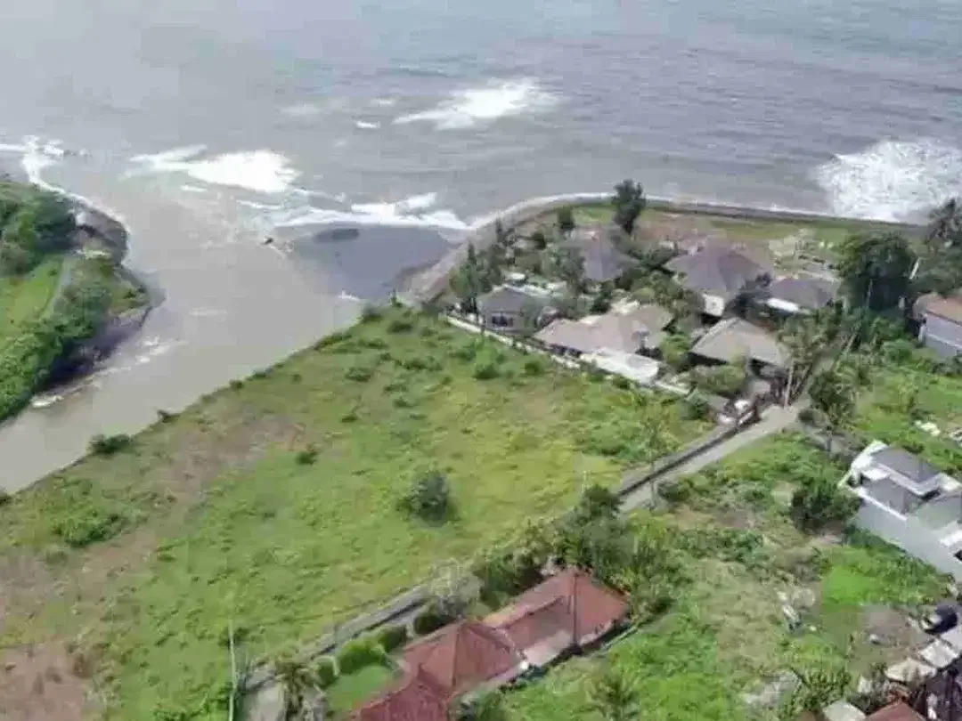 Tanah Pantai Cucukan Gianyar Bali Dekat Bali Safari - Image 2 of 5
