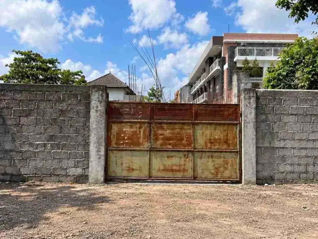 Tanah Premium 250M2 Sdh Tembok Keliling Penamparan Gatsu Barat Jl10mtr - Image 4 of 5