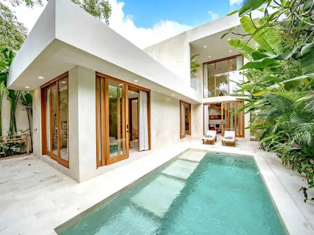 Modern Tropical 2-Bedroom Villa for Sale in Uluwatu – Tourism Zone Investment - Image 1 of 10
