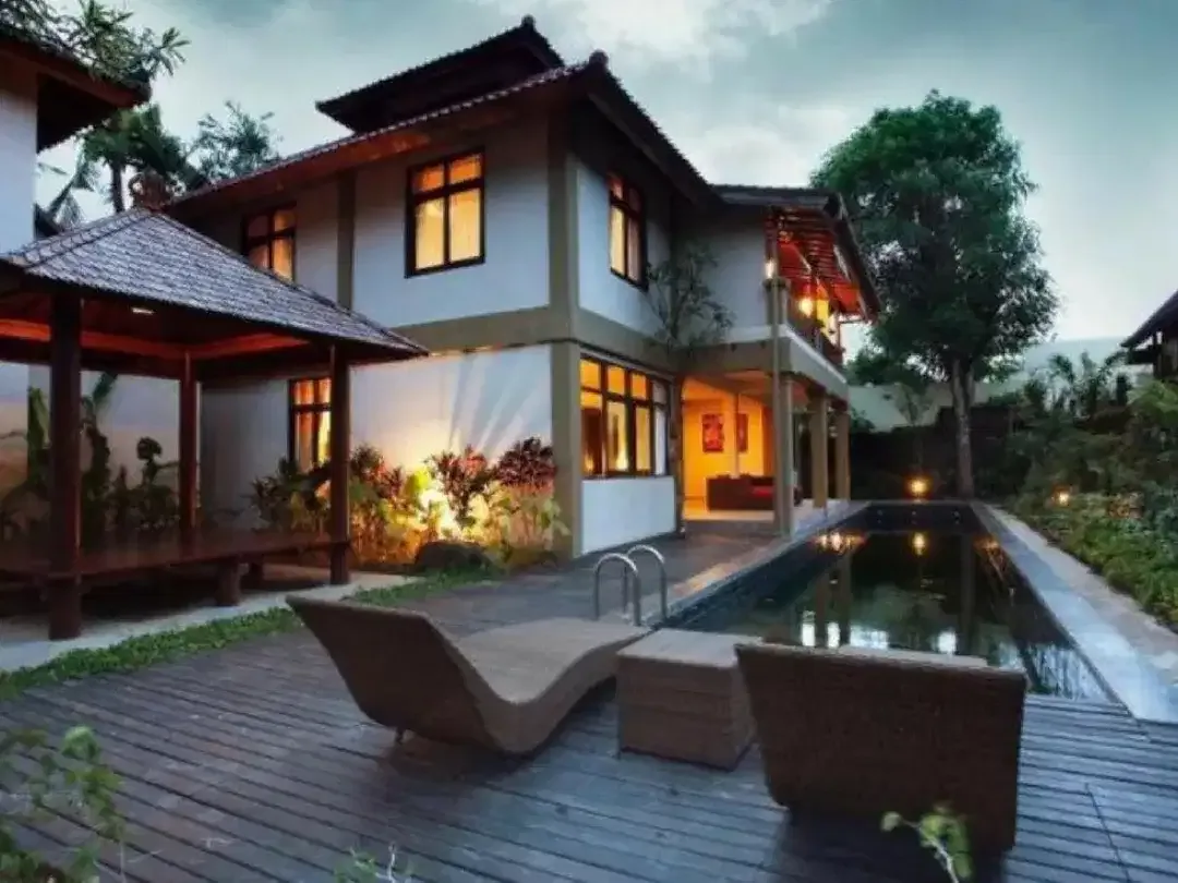 Villa Freehold in Strategy Location in Heart Seminyak - Image 2 of 10