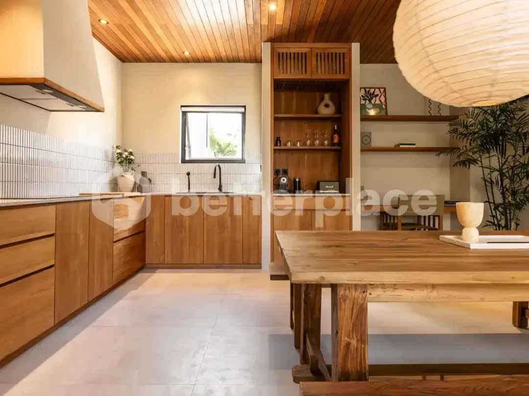A Fully Licensed, Turnkey Retreat in the Heart of Seseh's, A Few Minutes to The Beach - Image 8 of 10