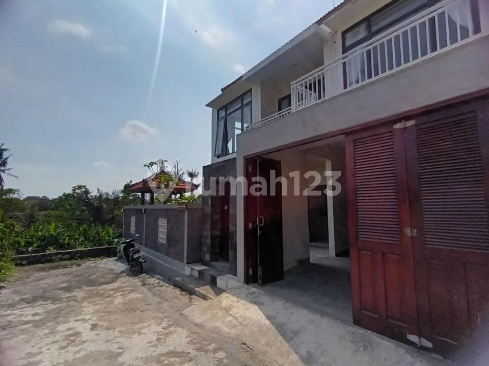 Rumah Semi Vila 2 Lantai di Tepi Sawah Area Sempidimpidi - Image 1 of 4