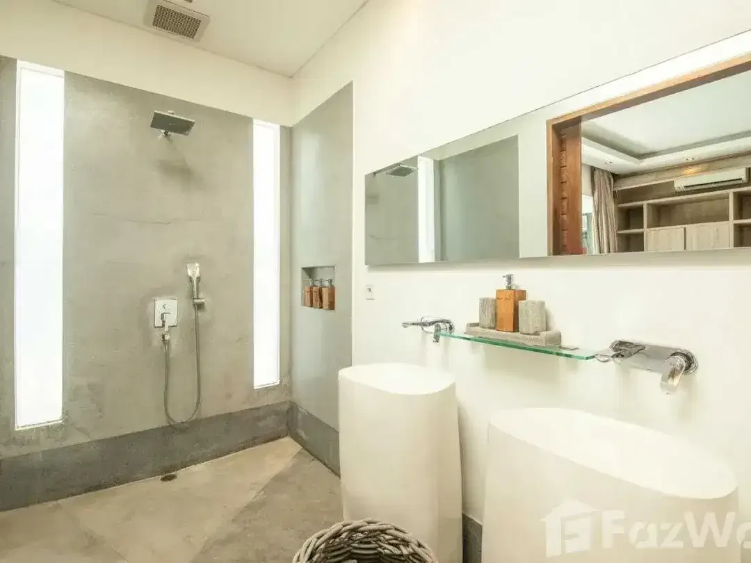 5 Bedroom Villa for sale in Berawa, Bali - Image 10 of 10