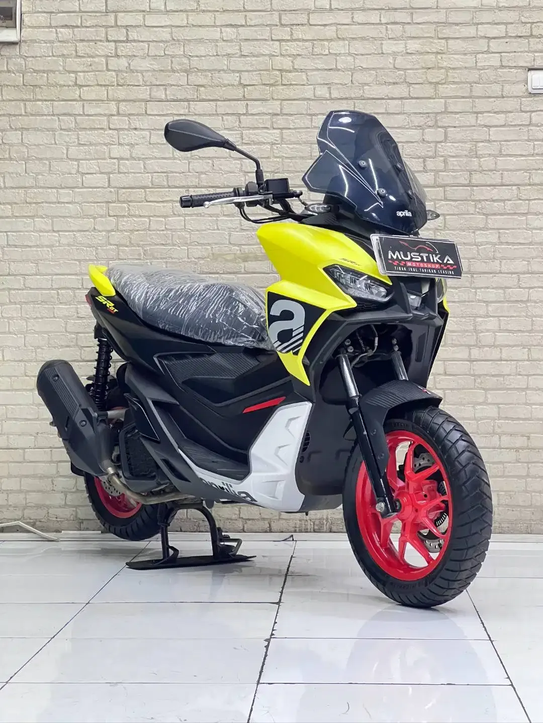 Skutik SR GT 200 - Image 4 of 10