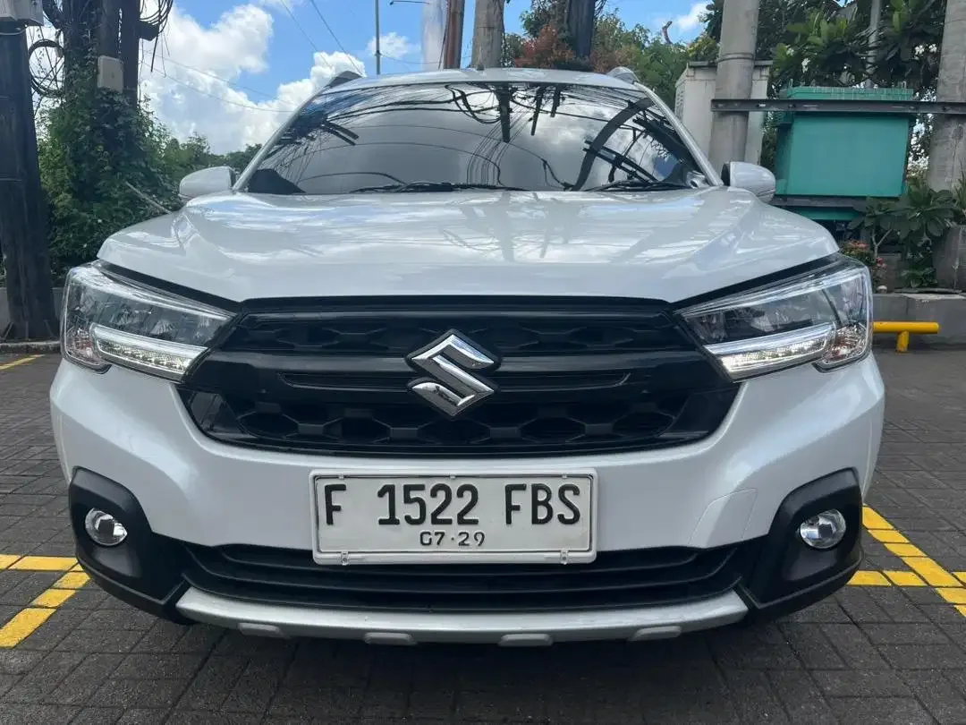 Jual Mobil Bekas Pribadi Harian - Image 2 of 10