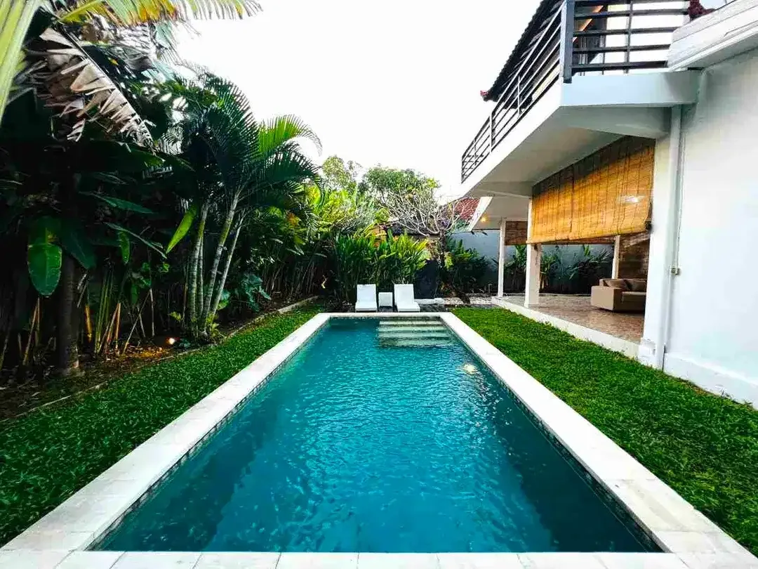 READY FOR RENT YEARLY 3 BEDROOM AT SEMINYAK MIN 2 YEARS, GOOD LOCATION - Image 2 of 10