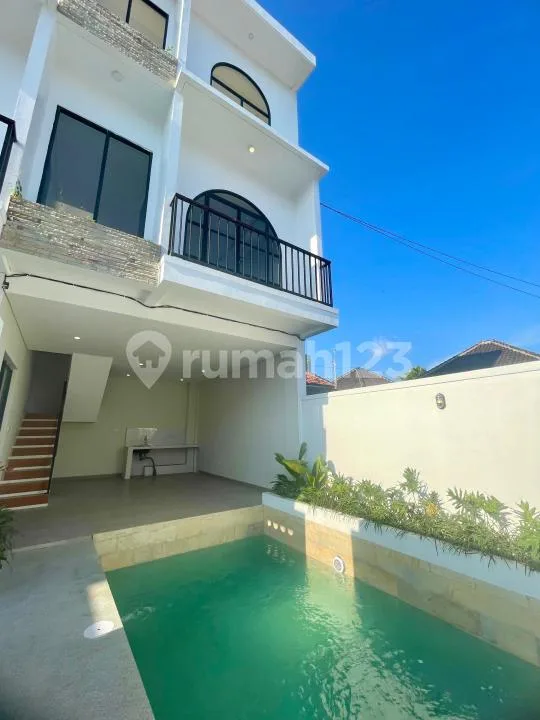 Villa Baru Dekat Pantai Melasti Ungasan - Image 1 of 4