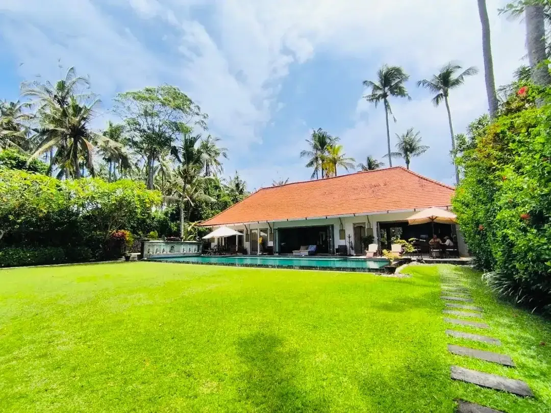 Villa beach front pantai bonian tabanan - Image 4 of 10