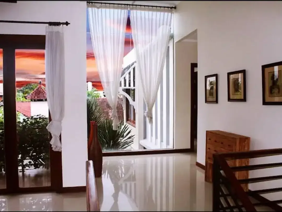 Dijual Villa Modern 4 BR Lokasi Premium di Umalas, Kerobokan, Badung. - Image 4 of 10
