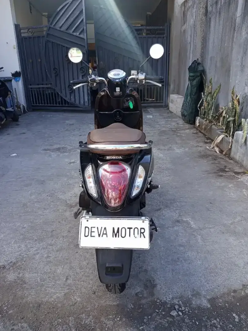Scoopy 2016 hitam Deva motor - Image 2 of 7