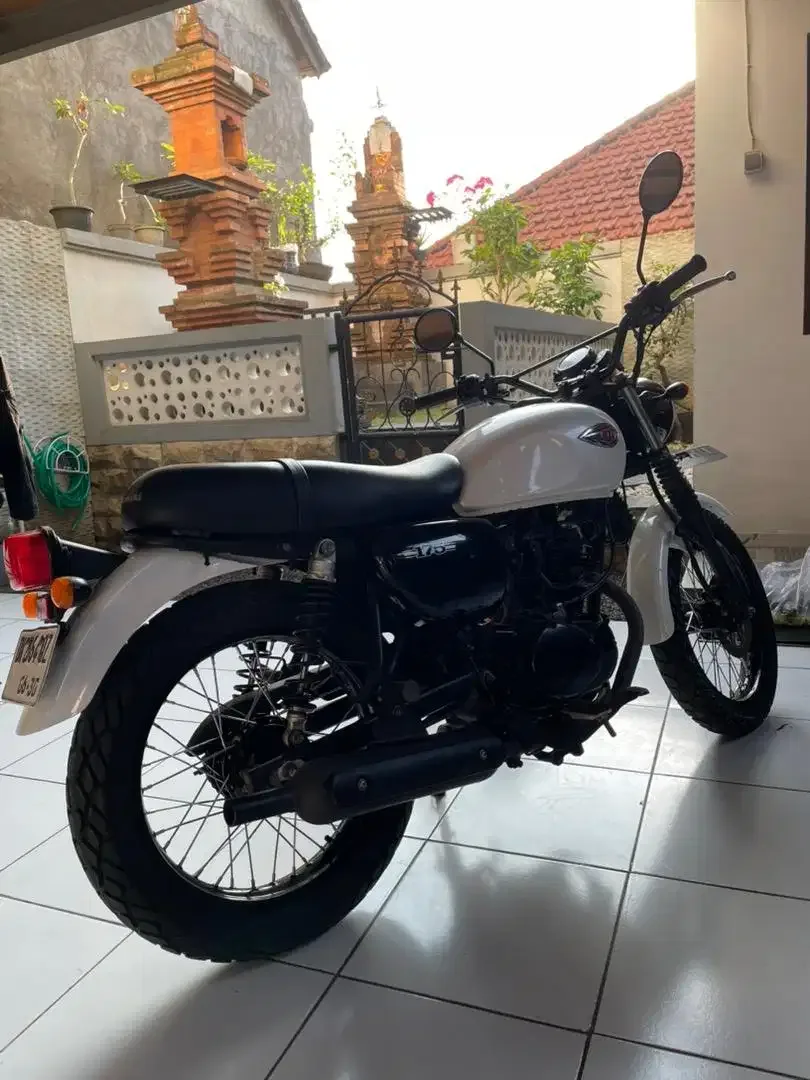 W175 se 2019 // bintang sewatq motor// - Image 4 of 4