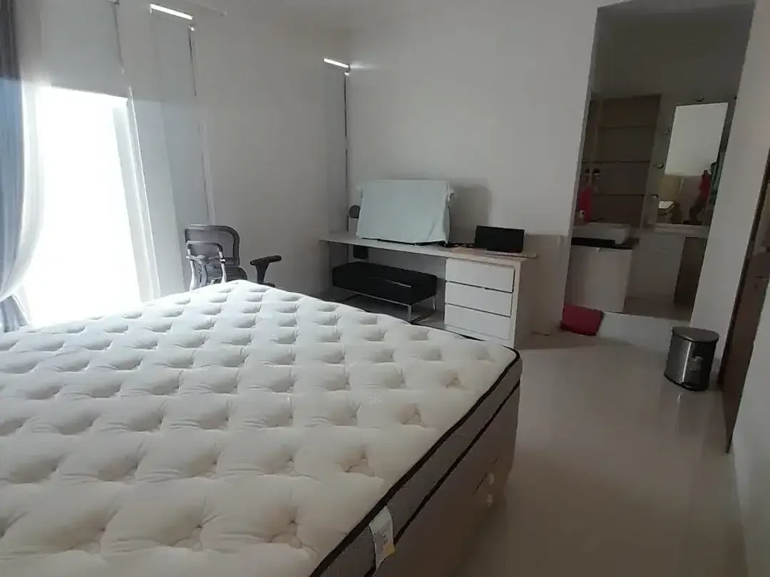 Villa Modern Full Furnished dengan Pool & View Taman - Image 3 of 8