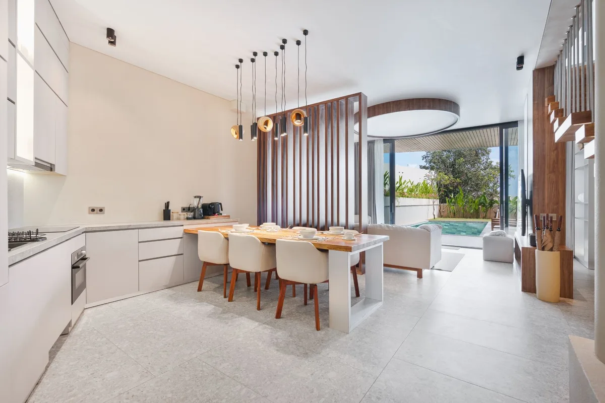 Ocean-View 3-Bedroom Villa with Private Pool, Jacuzzi & Sauna – Balangan Residence, Bukit (2 Villas Available) - Image 4 of 10