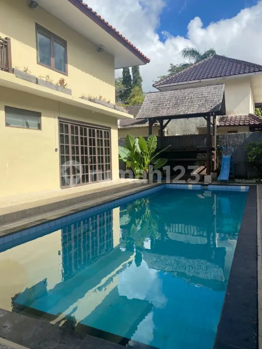 Well-Located Family Residence In The Heart Of Jimbaran - Image 3 of 4